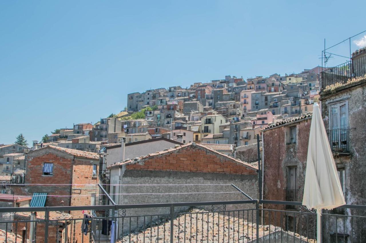 La Casa Della Nonna Villa San Mauro Castelverde Eksteriør billede